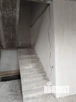 Таунхаус 110м², 2-этажный, участок 8 сот.