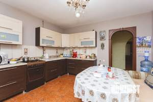 Дом 200м², 2-этажный, участок 19 сот.