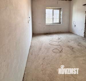 Дом 181м², 2-этажный, участок 6 сот.