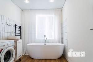 Дом 104м², 2-этажный, участок 6 сот.