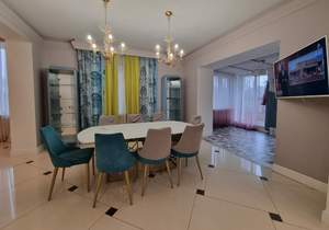 Дом 405м², 2-этажный, участок 20 сот.