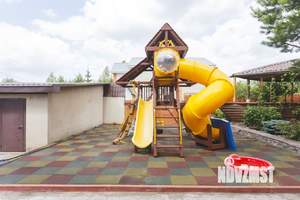 Дом 497м², 3-этажный, участок 12 сот.