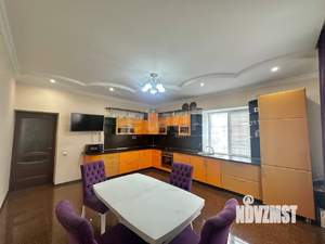 Дом 202м², 2-этажный, участок 15 сот.