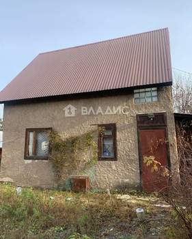 Дом 90м², 3-этажный, участок 5 сот.