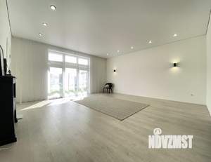 Дом 93м², 1-этажный, участок 8 сот.