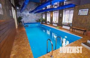 Коттедж 400м², 2-этажный, участок 8 сот.