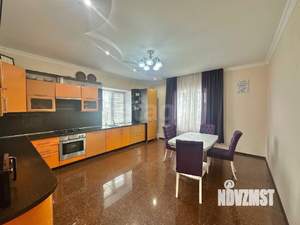 Дом 202м², 2-этажный, участок 15 сот.