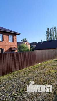 Таунхаус 100м², 2-этажный, участок 7 сот.