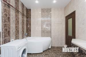 Дом 141м², 2-этажный, участок 6 сот.