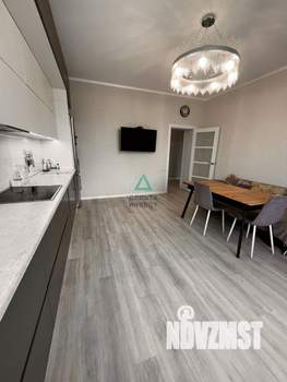 Дом 276м², 2-этажный, участок 15 сот.