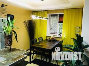 Коттедж 400м², 2-этажный, участок 8 сот.