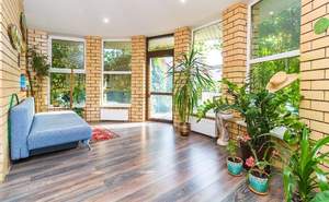 Дом 353м², 3-этажный, участок 13 сот.