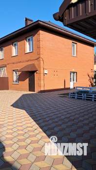 Таунхаус 100м², 2-этажный, участок 7 сот.