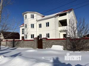 Дом 950м², 3-этажный, участок 15 сот.