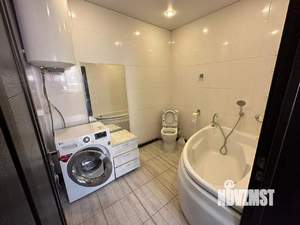 Дом 140м², 2-этажный, на длительный срок, 