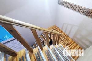 Дом 320м&sup2;, 3-этажный, посуточно, 