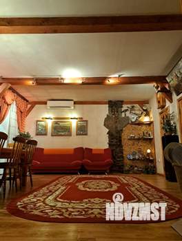 Дом 280м&sup2;, 2-этажный, посуточно, 