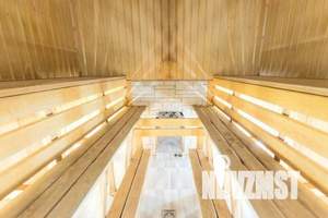 Дом 320м&sup2;, 3-этажный, посуточно, 