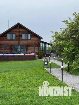 Дом 328м&sup2;, 3-этажный, посуточно, 