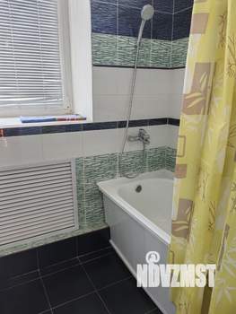 Коттедж 200м&sup2;, 2-этажный, на длительный срок, 