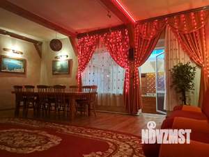 Дом 280м², 2-этажный, посуточно, 