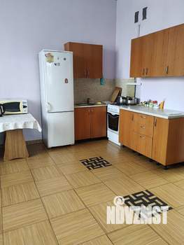 Коттедж 200м&sup2;, 2-этажный, на длительный срок, 