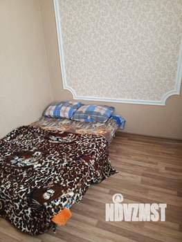 Дом 299м&sup2;, 3-этажный, посуточно, 