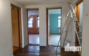 Коттедж 180м², 2-этажный, участок 10 сот.  