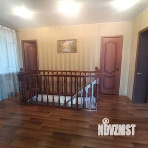 Коттедж 200м², 2-этажный, участок 15 сот.  