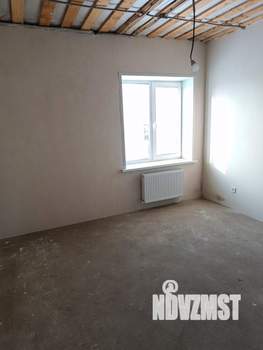 Таунхаус 100м², 2-этажный, участок 2 сот.  