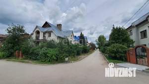 Дом 343м&sup2;, 2-этажный, участок 10 сот.  