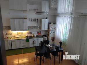 Коттедж 200м², 2-этажный, участок 9 сот.  