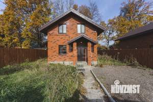 Дом 100м&sup2;, 2-этажный, участок 7 сот.  