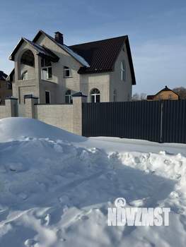 Дом 213м², 2-этажный, участок 12 сот.  