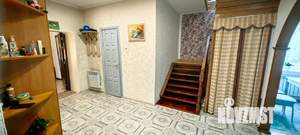 Дом 196м², 2-этажный, участок 10 сот.  