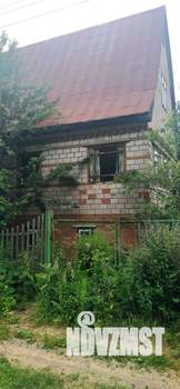 Дом 40м², 2-этажный, участок 6 сот.  