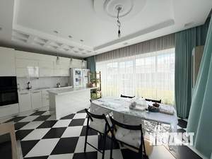 Коттедж 247м², 2-этажный, участок 11 сот.  