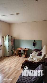 Дом 45м², 2-этажный, участок 8 сот.  