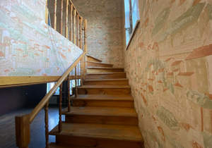 Дом 670м&sup2;, 3-этажный, участок 12 сот.  