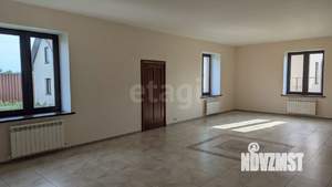 Дом 230м², 2-этажный, участок 8 сот.  