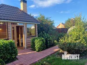 Дом 300м&sup2;, 2-этажный, участок 10 сот.  