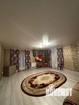 Коттедж 280м², 2-этажный, участок 15 сот.  