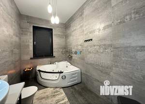 Дом 140м², 1-этажный, участок 9 сот.  