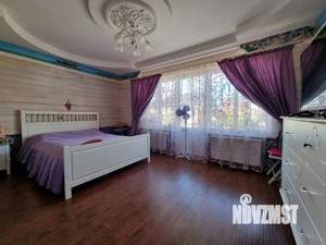 Коттедж 470м², 3-этажный, участок 9 сот.  