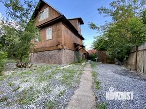 Дом 85м², 3-этажный, участок 5 сот.  