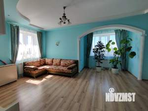 Коттедж 275м², 2-этажный, участок 15 сот.  