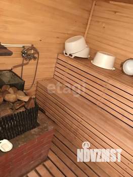 Дом 60м², 2-этажный, участок 15 сот.  