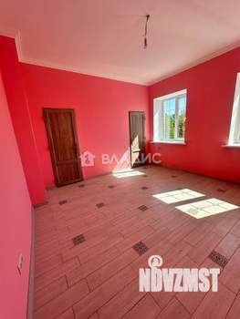 Дом 274м², 2-этажный, участок 1111 сот.  