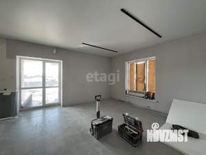 Дом 180м², 2-этажный, участок 6 сот.  