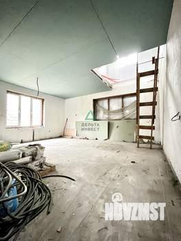 Таунхаус 219м², 3-этажный, участок 10 сот.  